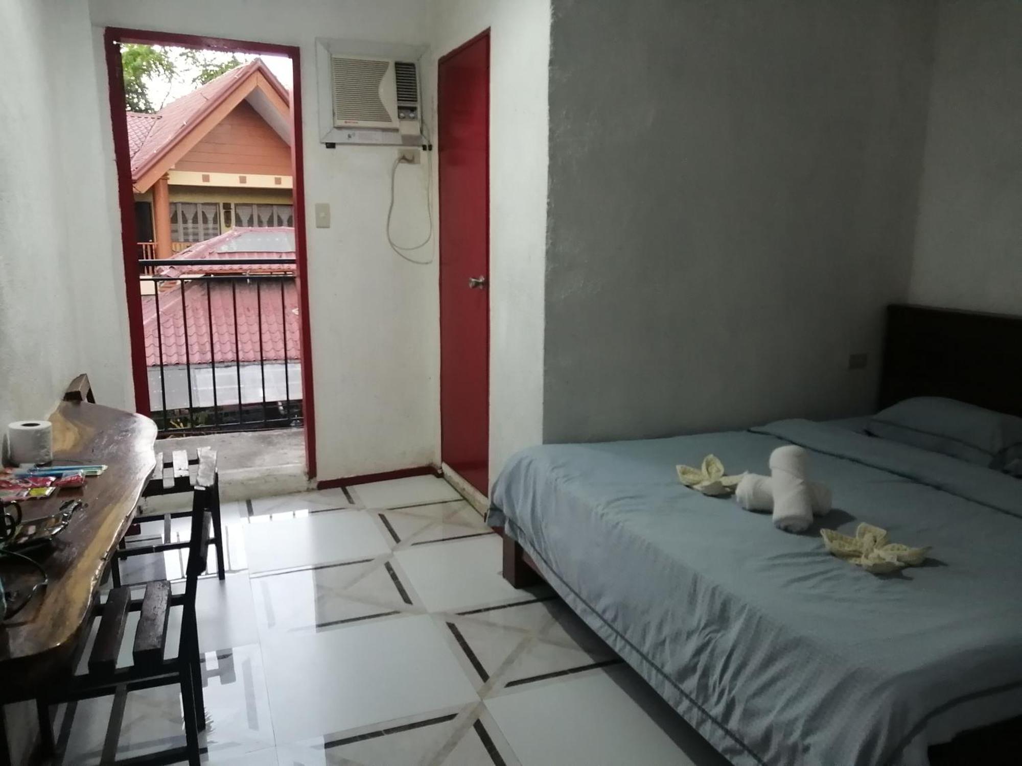 Panda Guest House Corón Exterior foto